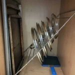 Inspiring home organization hacks shared in 23 impressive photos.