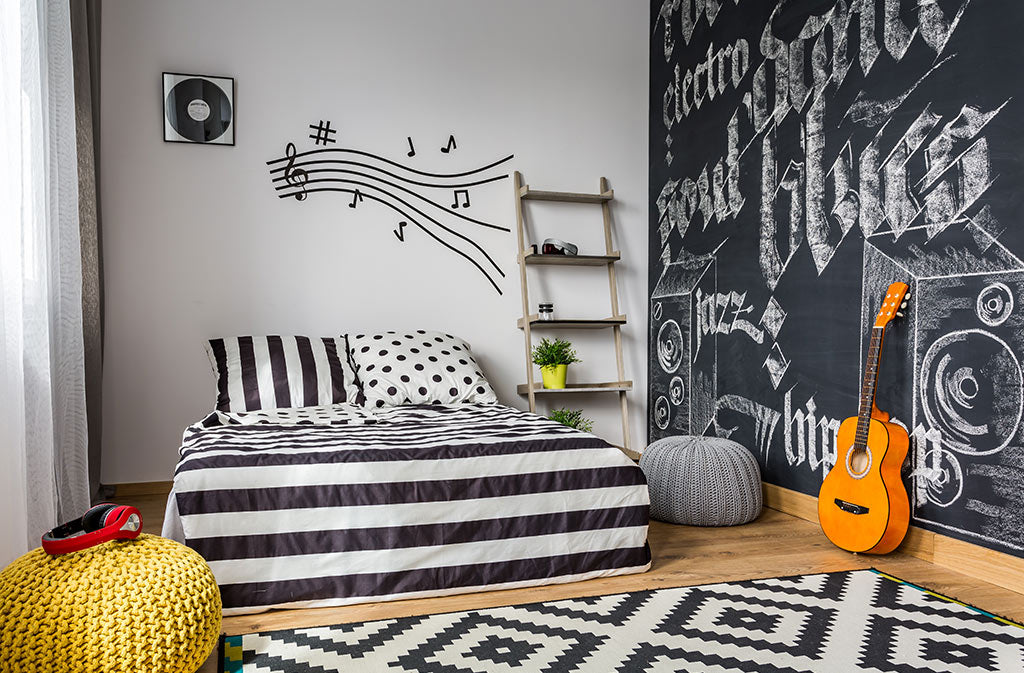 Spruce up the walls | Puffy